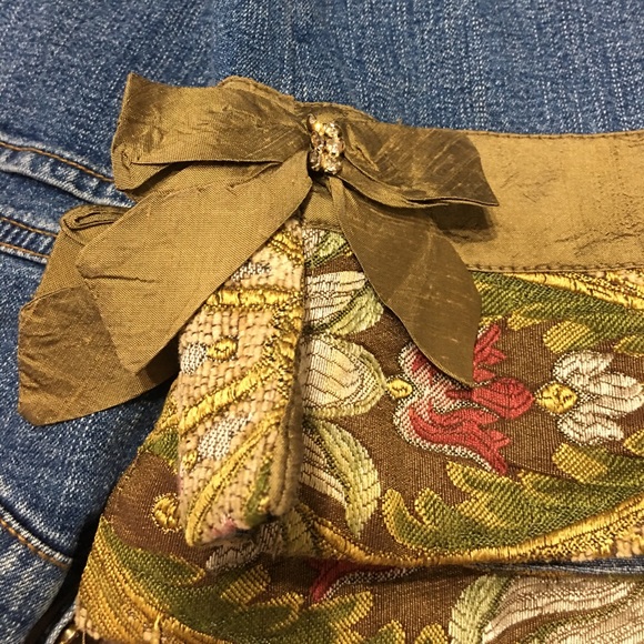 Denim Taylor Blue Jeans with  Embellishments - Picture 2 of 5